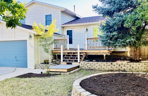 Mountain Shadows House | ~Garden of the Gods 5BR Home- 10Min to Downtown