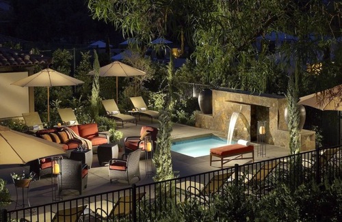 Rancho Bernardo Hotel | Garden or Fountain View Room with 2 Comfy Queen Beds, 3 Units