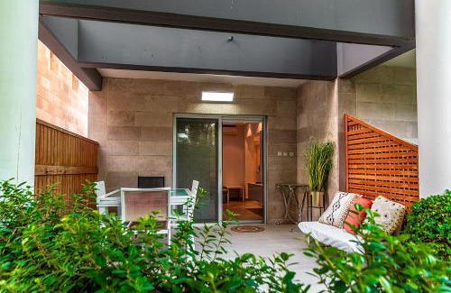 Eilat Apartment | Garden Suite & Pool