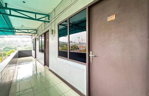 Bogor Selatan Hotel | Garden View near Batu Tulis RedPartner