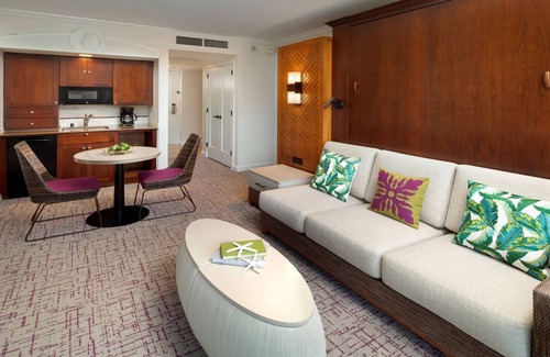 Lihue Resort | Garden View - Parlor - Marriott's Kauai Beach Club - Full Resort Access