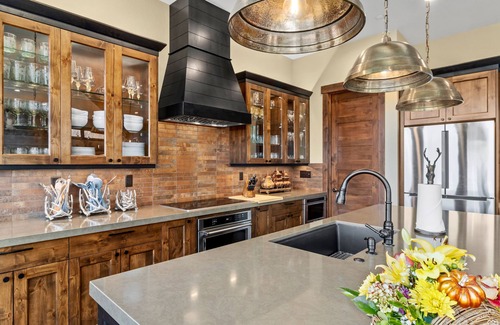 Windcliff Estates House | Garland's Alpine Lodge Luxury Vacation Rental at Windcliff