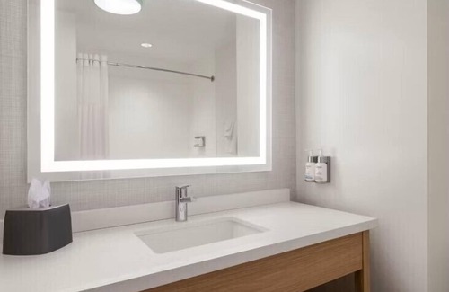 Idaho Falls Hotel | Garner Hotel Idaho Falls Southwest by IHG