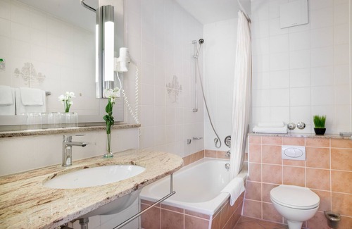 Feuersee Hotel | Garner Hotel Stuttgart City Centre by IHG