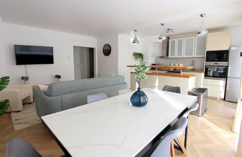 Serris Apartment | GARONNE 4 ~Apartment for 6 people + garden~ Near Disney