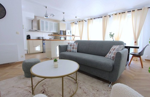 Serris Apartment | GARONNE 4 ~Apartment for 6 people + garden~ Near Disney