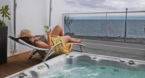 Ponta Delgada Hotel | Garoupas Inn
