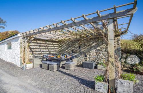 Eglwysbach House | Garreg Wen