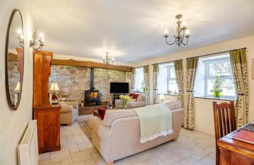 Eglwysbach House | Garreg Wen