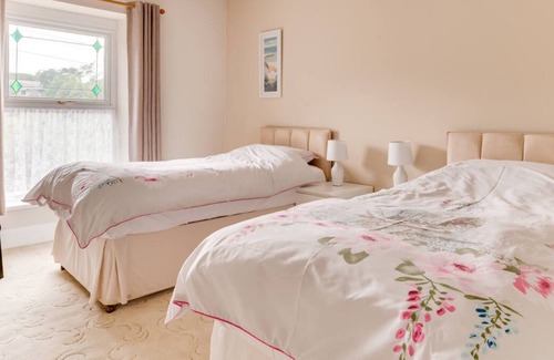 Skewen House | Garrod Avenue in the beautiful Swansea