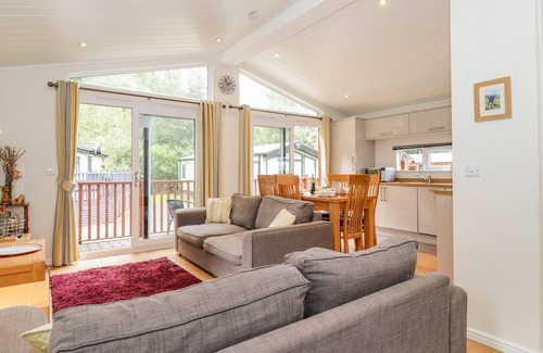 Troutbeck Bridge Cottage | GARUDA, pet friendly, character holiday cottage in Windermere