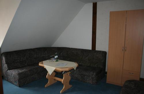 Hermsdorf Hotel | Gasthaus & Hotel Zur Linde