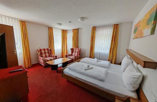 Lossburg Hotel | Gasthof "Zum Steinwald"