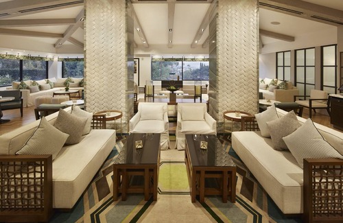 Norma Triangle Hotel | Gate One Bedroom Suite at The London West Hollywood, Free Breakfast