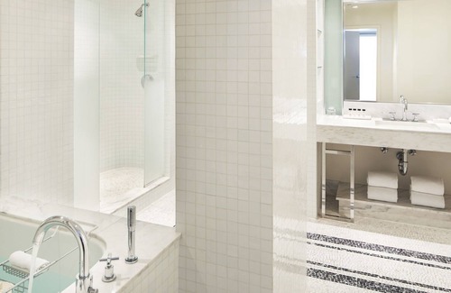 Norma Triangle Hotel | Gate Two Bedroom Suite at The London West Hollywood, Rooftop Pool, Parking
