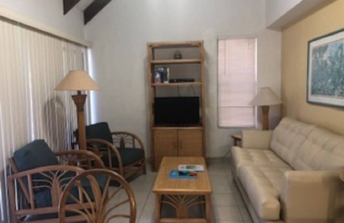 Nassau Villa | GATED BEACH FRONT VILLA