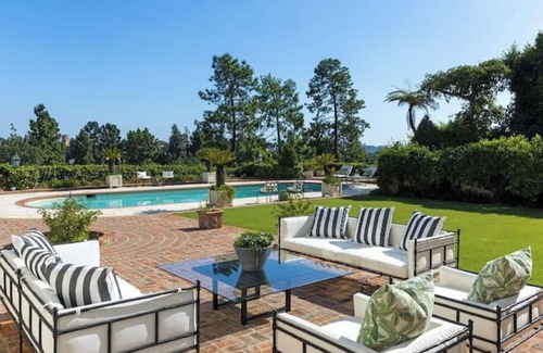 Bel Air House | Gated Bel-Air Mansion w/Pool + Golf Course Views