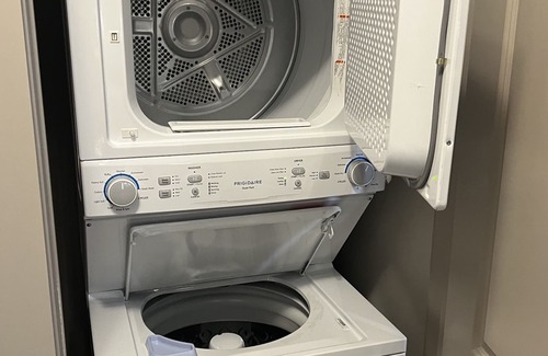 Durham Apartment | Gated community - Short walk to Duke Medical