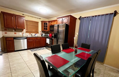 Highland Garden Villa | Gated Furnished WiFi Netflix vacation home 2 bed1 bath near beaches golf casino