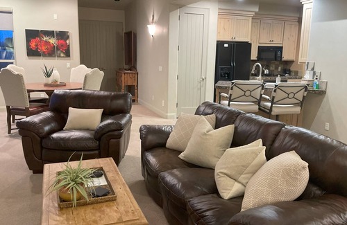 Lava Falls House | Gated home 2 Bed/2Bath in Entrada near Pool