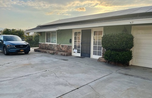 Perris House | Gated Lake Mathews Retreat – Stunning Views, Modern Comforts. FULLY FURNISHED.