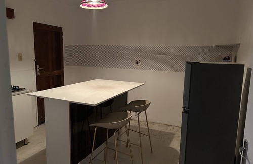 Maseru Condo | Gated Luxury Corporate Apartment, 2 Bedroom Maseru FREE WIFI, 15 min to Downtown