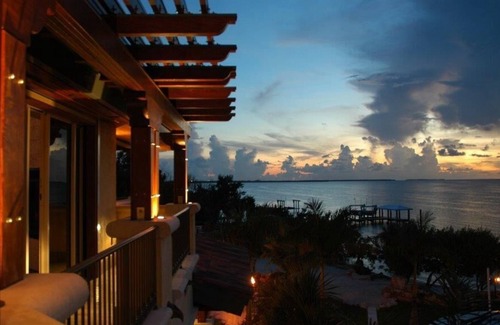 Tavernier Villa | GATED LUXURY ESTATE INCLUDES 5 STAR CHEF ON 2 ACRES PRIVATE WHITE SAND BEACH
