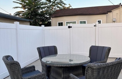 Baldwin Park House | Gated & Morden 1bed1bath house in Baldwin Park with WiFi and AC