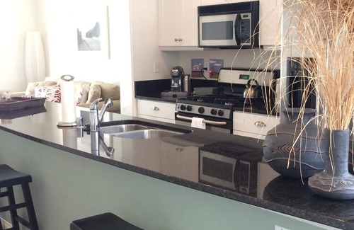 East Side Capistrano House | Gated Ocean View Townhome Only 8 Blocks To The Beach