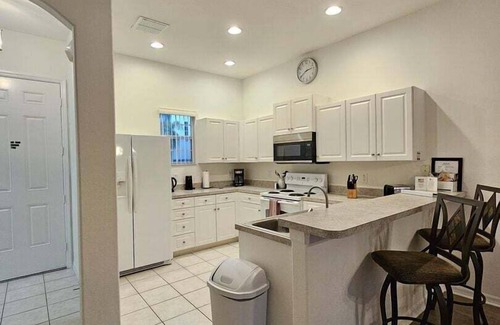 Tuscan Hills House | Gated, private pool, pool table, how to train your dragon kids room