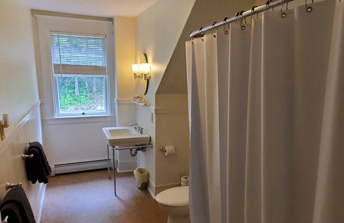 Lyndon Center House | Gateway House - New to the market rental in the heart of the NEK