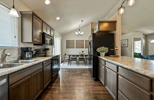 Columbia Falls House | Gateway to Glacier! Large Quiet Home! Sleeps 12!
