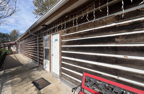 Waynesboro Hotel | Gateway to Nature's Room 14