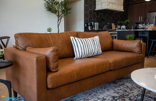 Lakeview House | Gathering Place + Hot Tub