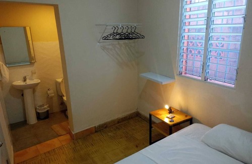 San Anton House | Gato Colonial The most affordable Hostel in Zona Colonial