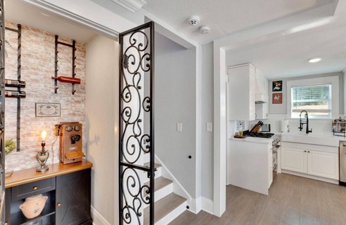 Tampa Heights Apartment | Gatsby Villa: Pool, Game Room, Near Downtown Tampa