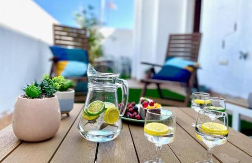 Old Town Apartment | GATU PREMIUM ático Caleta , Preferente mayores de 25 años y familias