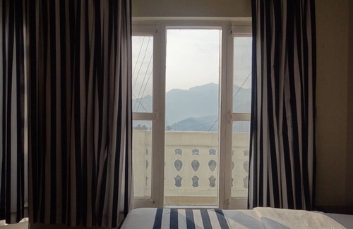 Chamba Hotel | Gautam Residency Chamba