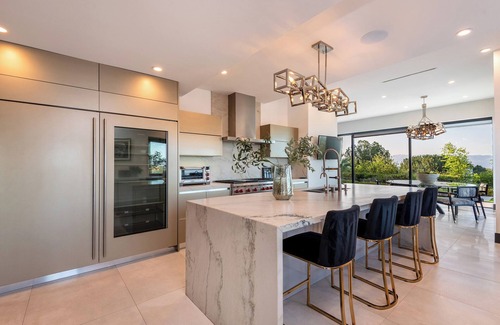 Tarzana House | Gayle Villa - Stunning Modern Masterpiece with Breathtaking Views