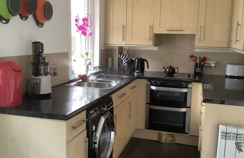 Oban House | Shoreline 2 Bedroom Cottage - Spectacular Sea, Loch, Castle, Mountain Views