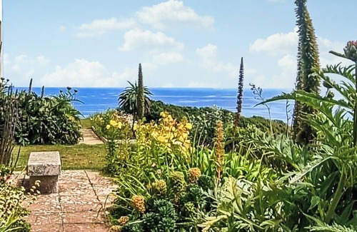 Coverack Cottage | 2 bedroom accommodation in Helston and the Lizard Peninsula