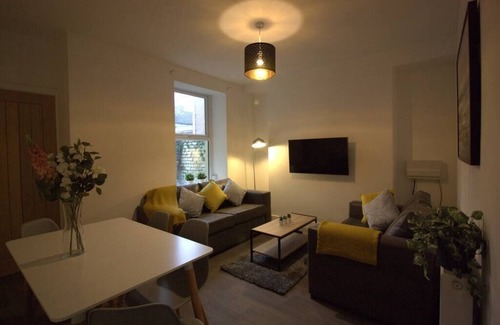 Port Talbot Apartment | Talbot Steel - Place to Stay!