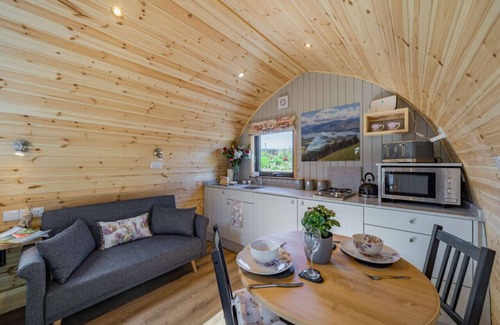 Threlkeld House | Swirral Edge - One Bedroom House, Sleeps 2
