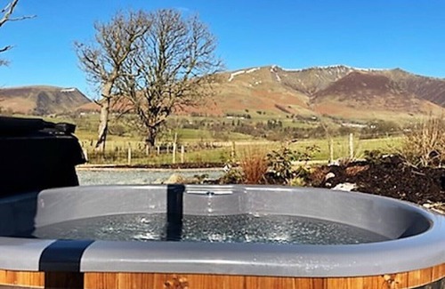 Threlkeld House | Swirral Edge - One Bedroom House, Sleeps 2