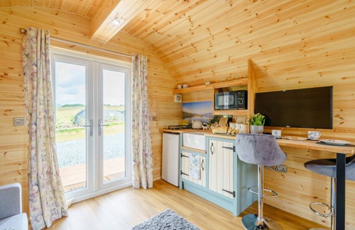 Threlkeld House | Sharp Edge - One Bedroom House, Sleeps 2