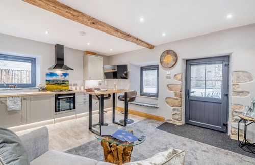 Threlkeld House | The Sparrow - Mire House