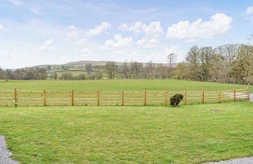 Smardale Cottage | Its a Shepherds Hut underneath with the size and comforts of a pod on top.