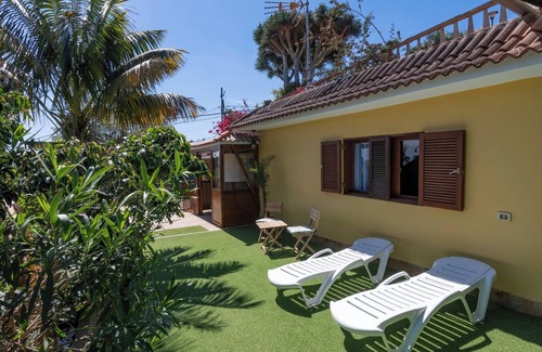 Firgas Ski Chalet | GC0030 Holiday cottage with pool in Firgas