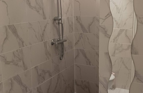 Sorano Apartment | Gd 2p.neuf 37 M2 4p.limite Paris12e.30mn direct Disney 9mn Champs Élysée+Louvre