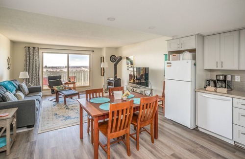 Gearhart Condo | Gearhart House G611, first floor pet unit, Adults only